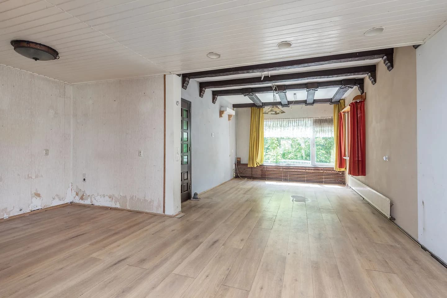 Kluswoning Marsstraat 16 in Aalsmeer, huidige staat
