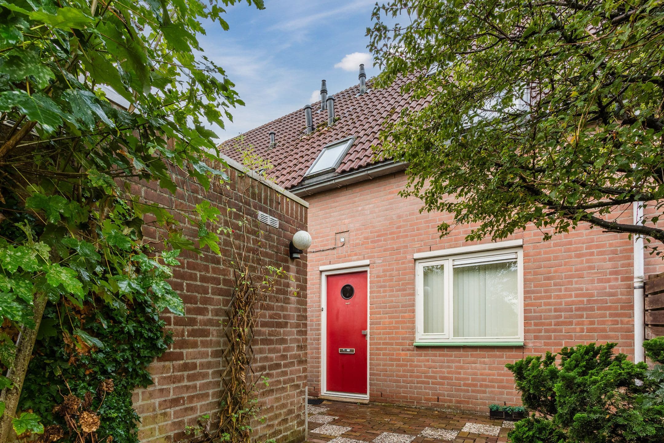 Kluswoning Hoekwierde 47 in Almere, huidige staat
