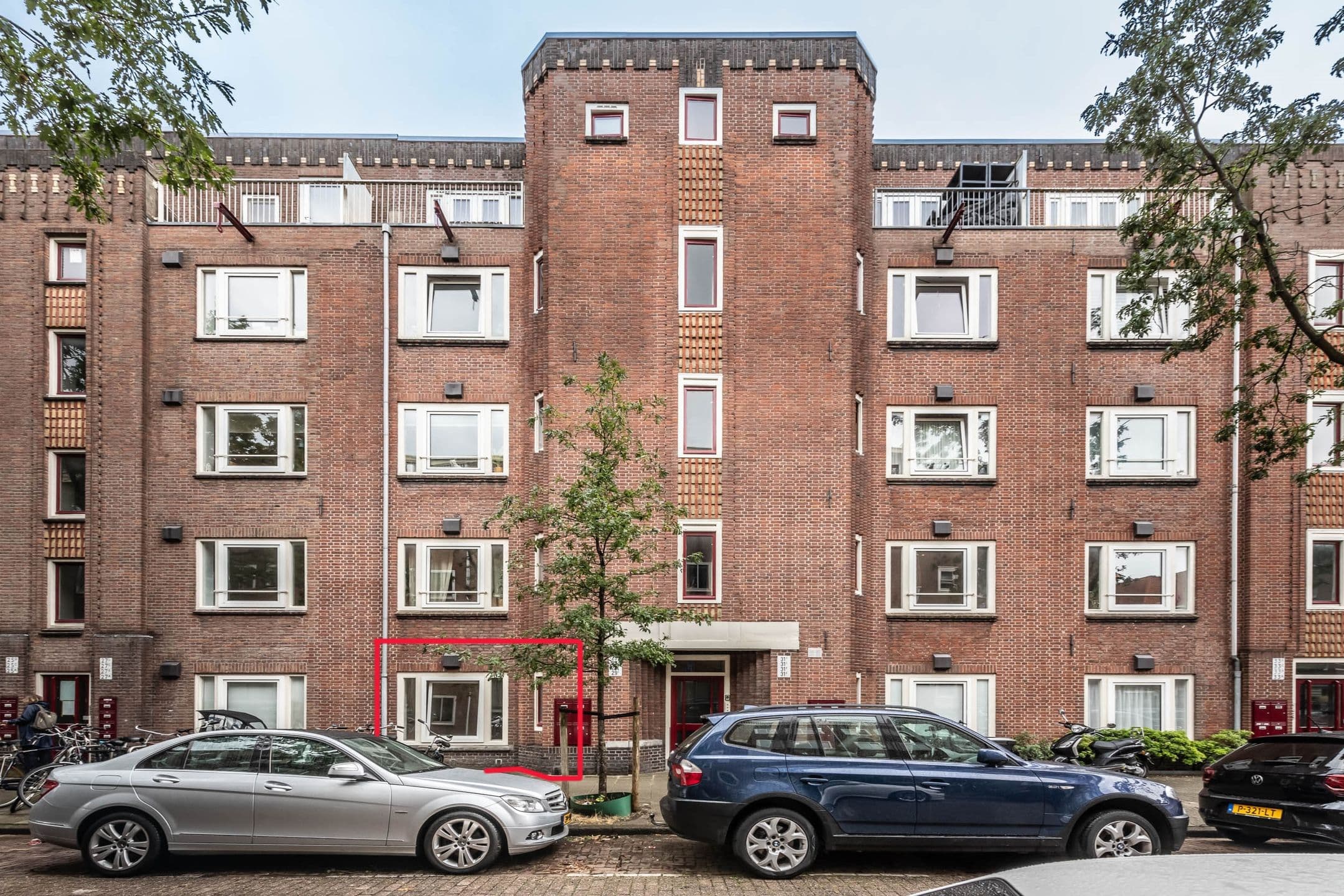 Kluswoning Albert Luthulistraat 29-A in Amsterdam