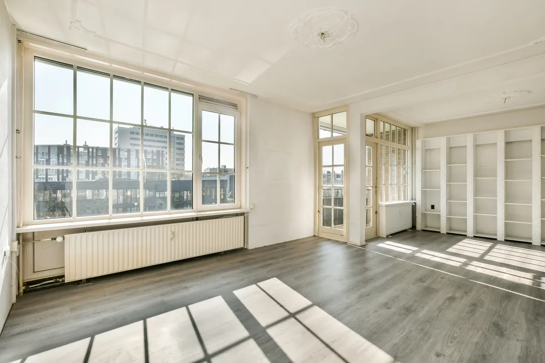 Kluswoning Frieslandstraat 131 in Amsterdam, huidige staat