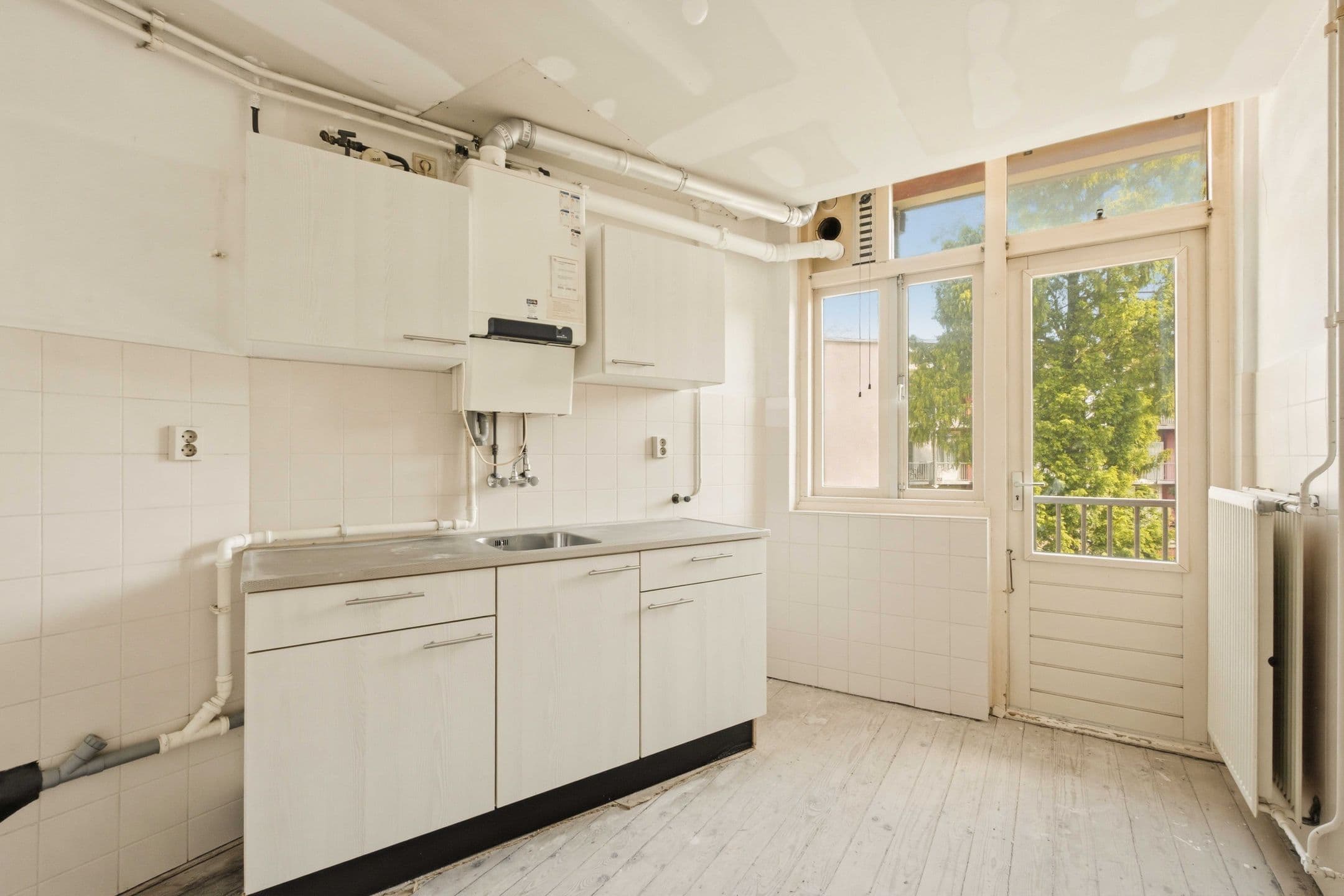 Kluswoning Gibraltarstraat 80-2 in Amsterdam, huidige staat