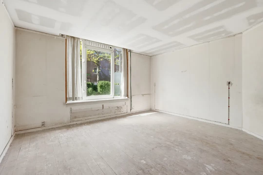 Kluswoning Gibraltarstraat 62-H in Amsterdam, huidige staat