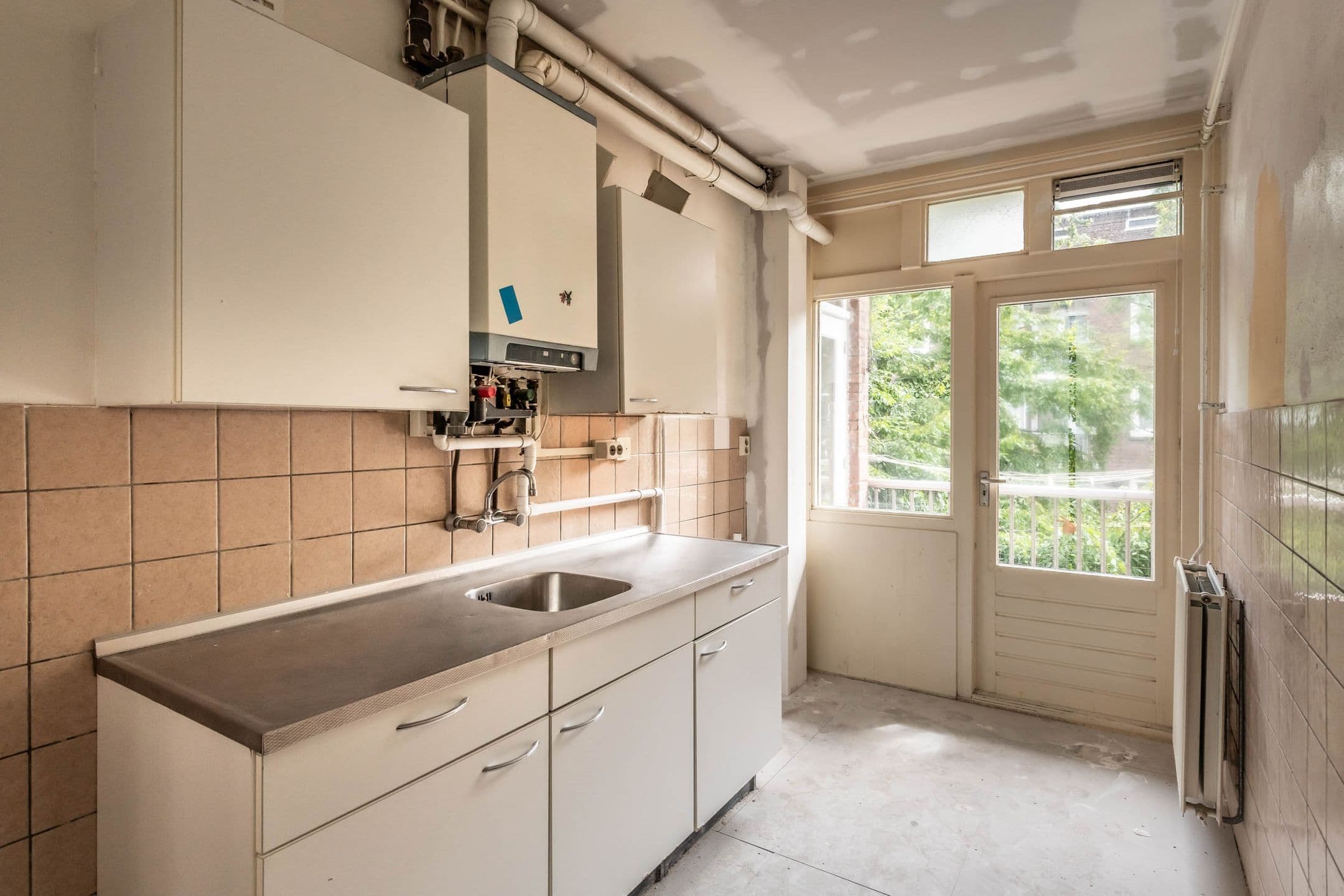 Kluswoning Krugerstraat 7-B in Amsterdam, huidige staat