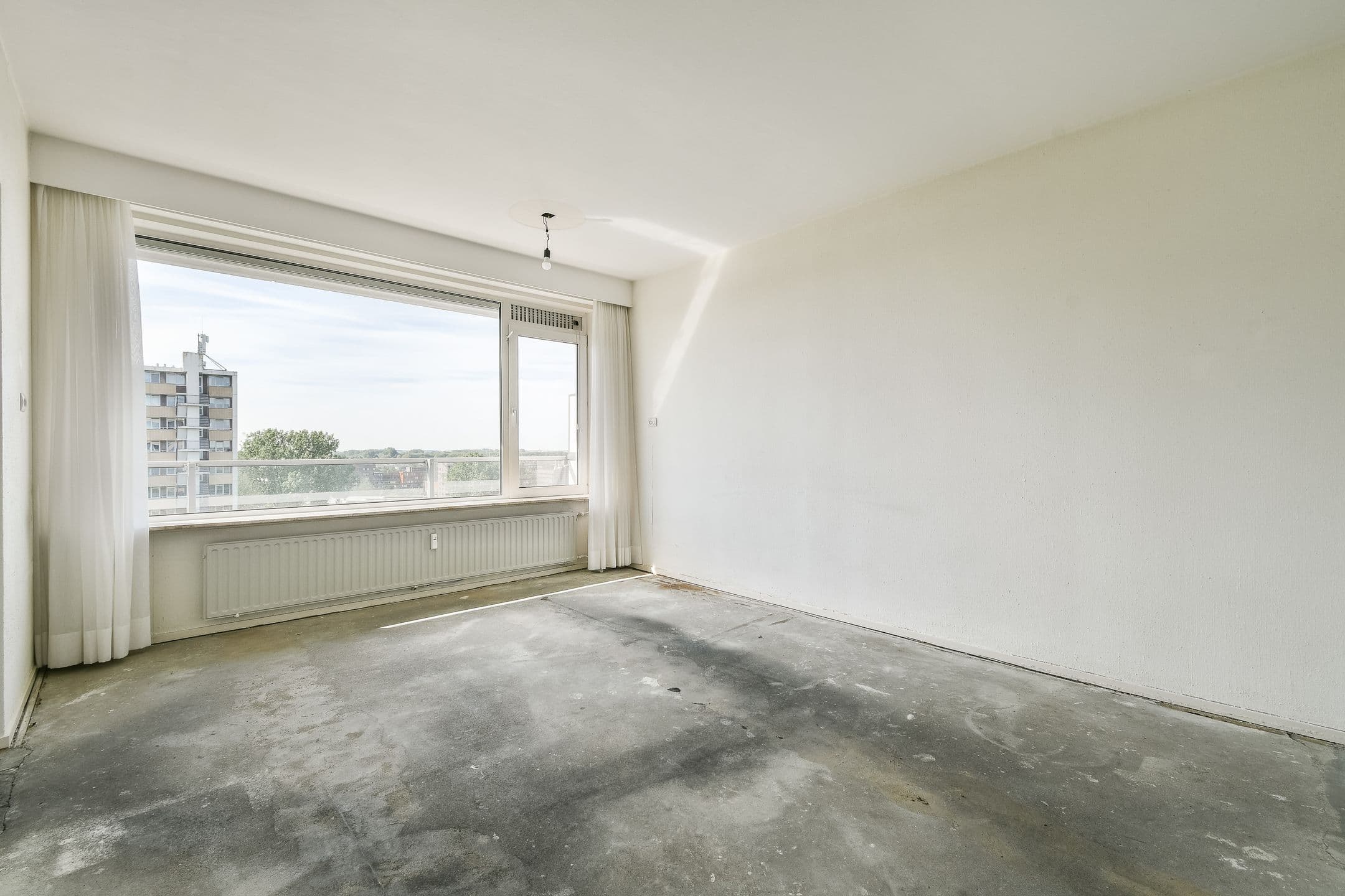 Kluswoning Langswater 224 in Amsterdam, huidige staat