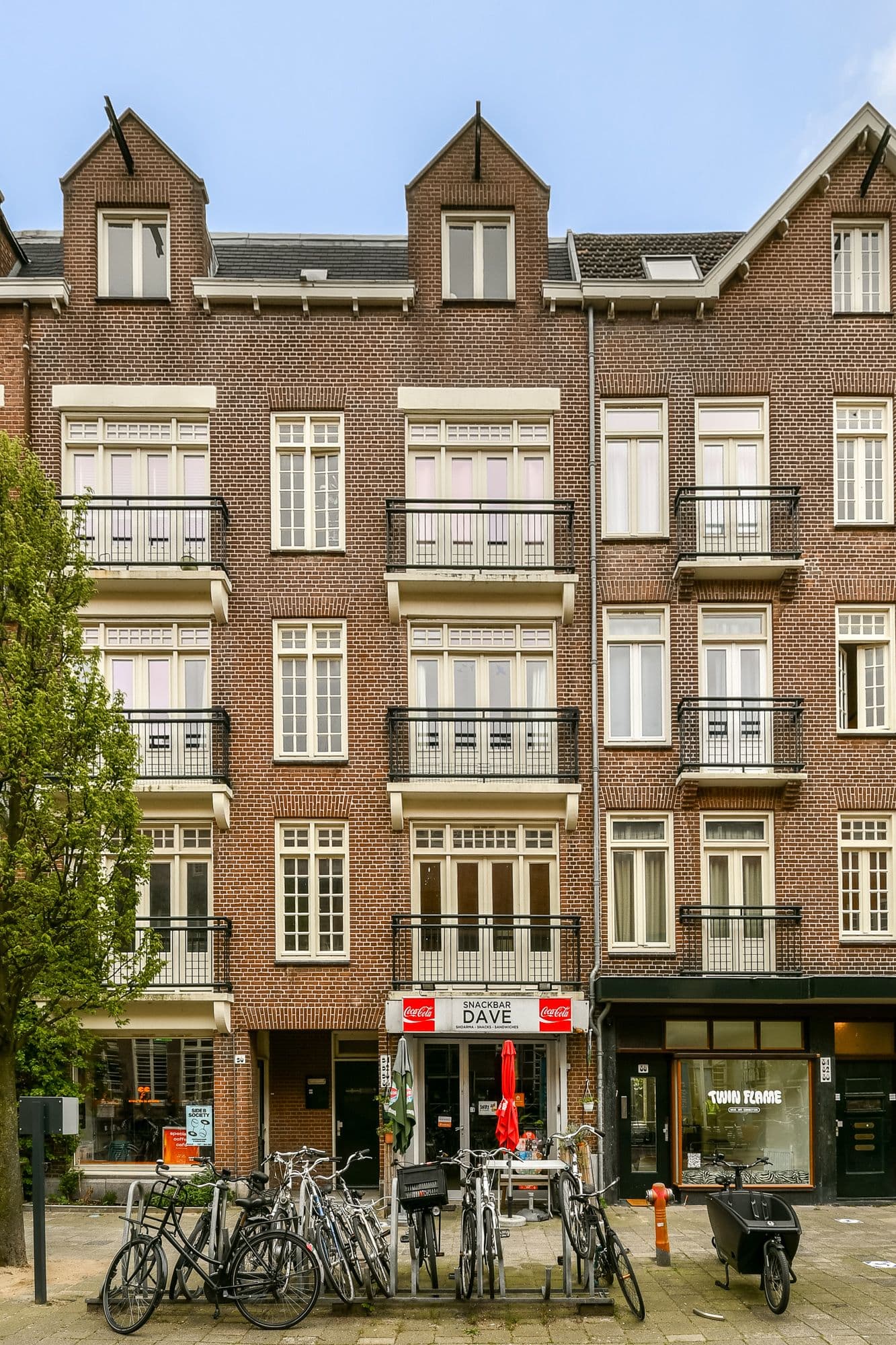 Kluswoning Oostzaanstraat 90 in Amsterdam