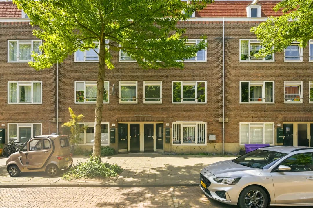 Kluswoning Van Gentstraat 53-1 in Amsterdam foto 1