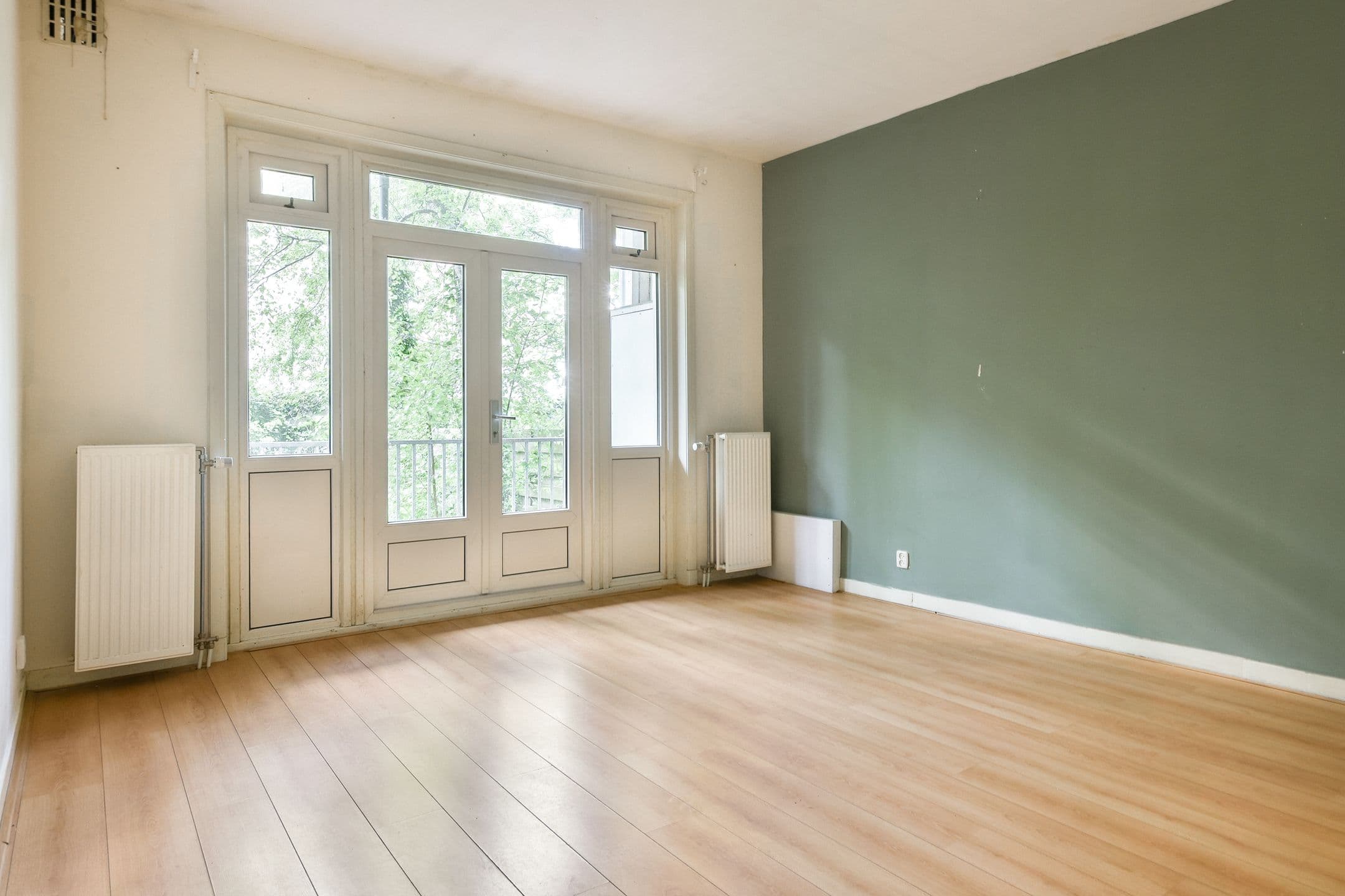 Kluswoning Witte de Withstraat 115-H in Amsterdam, huidige staat