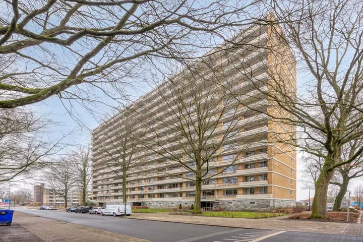 Kluswoning Henri Dunantlaan 129 in Apeldoorn foto 1