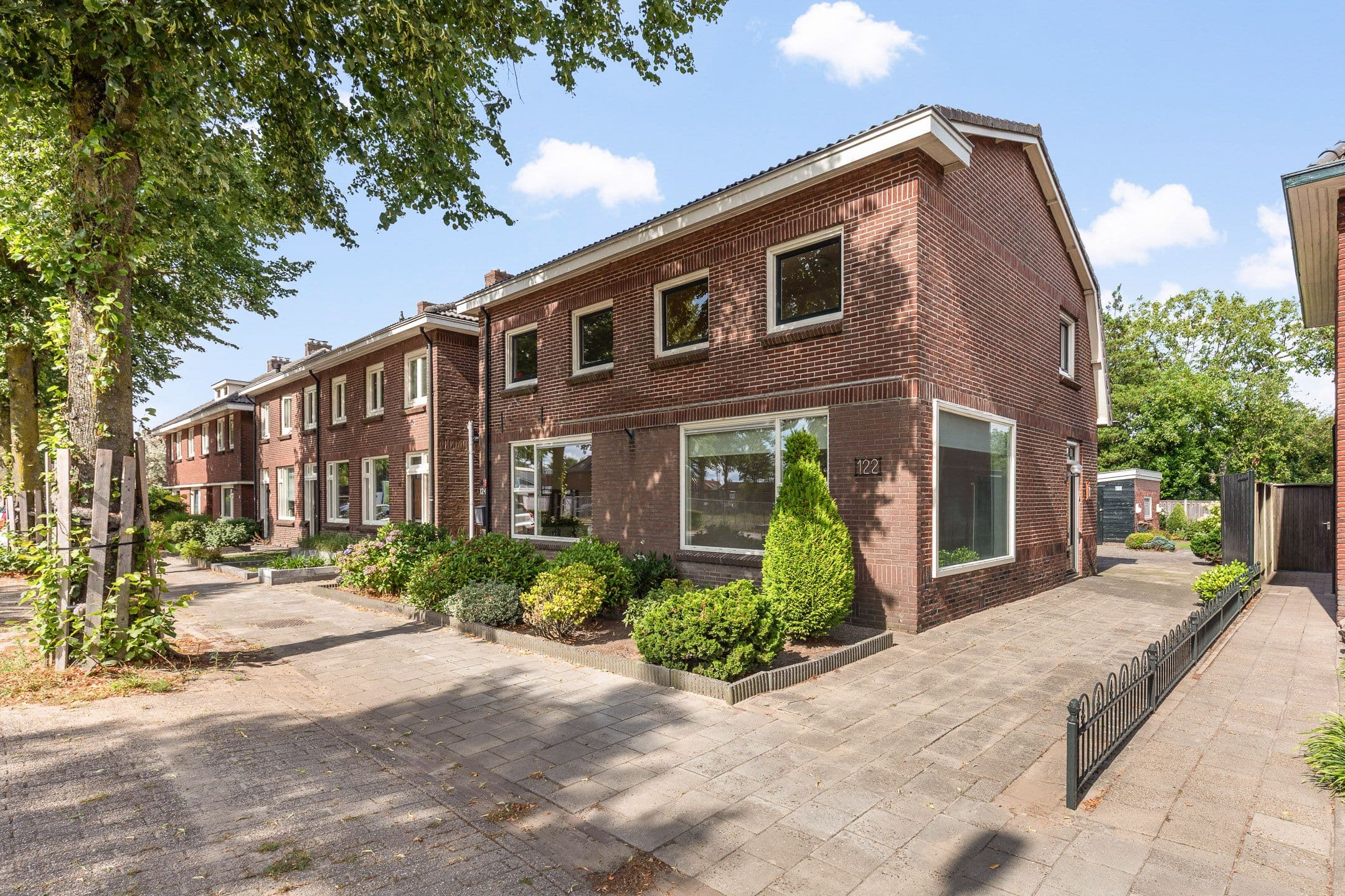 Kluswoning Prins Bernhardlaan 122 in Borne