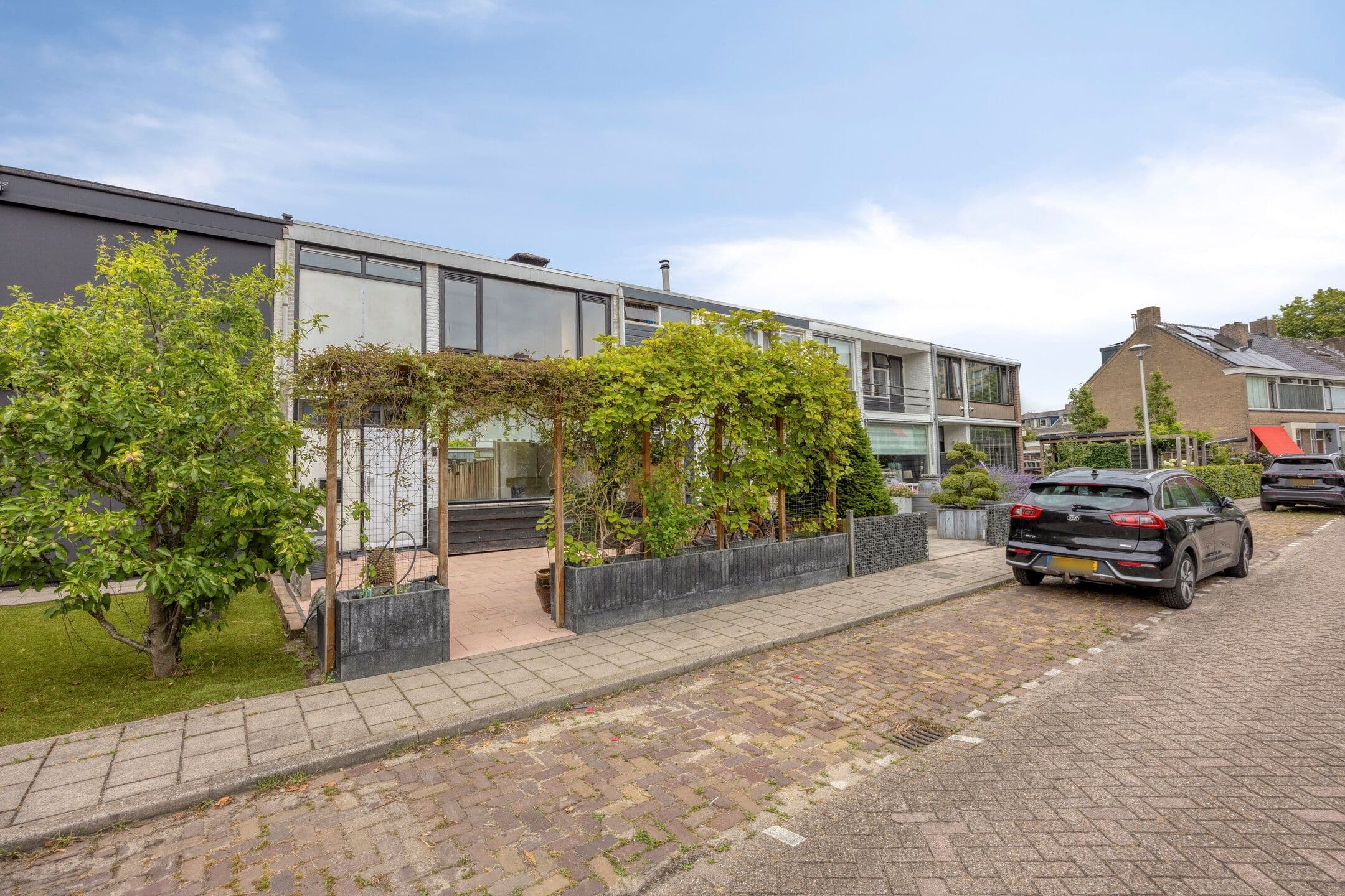 Kluswoning Meindert Hobbemastraat 14 in Capelle aan den IJssel