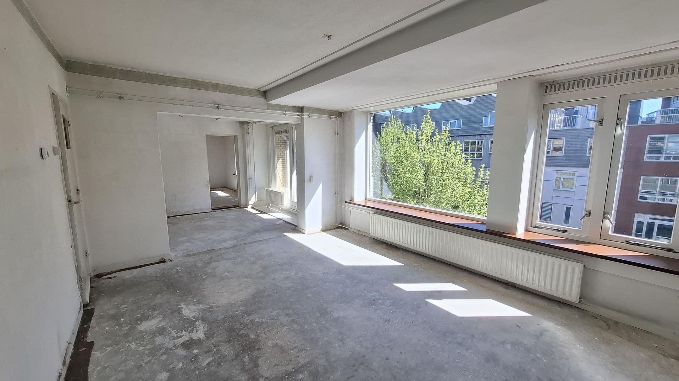 Kluswoning Admiraalsplein 50 in Dordrecht, huidige staat
