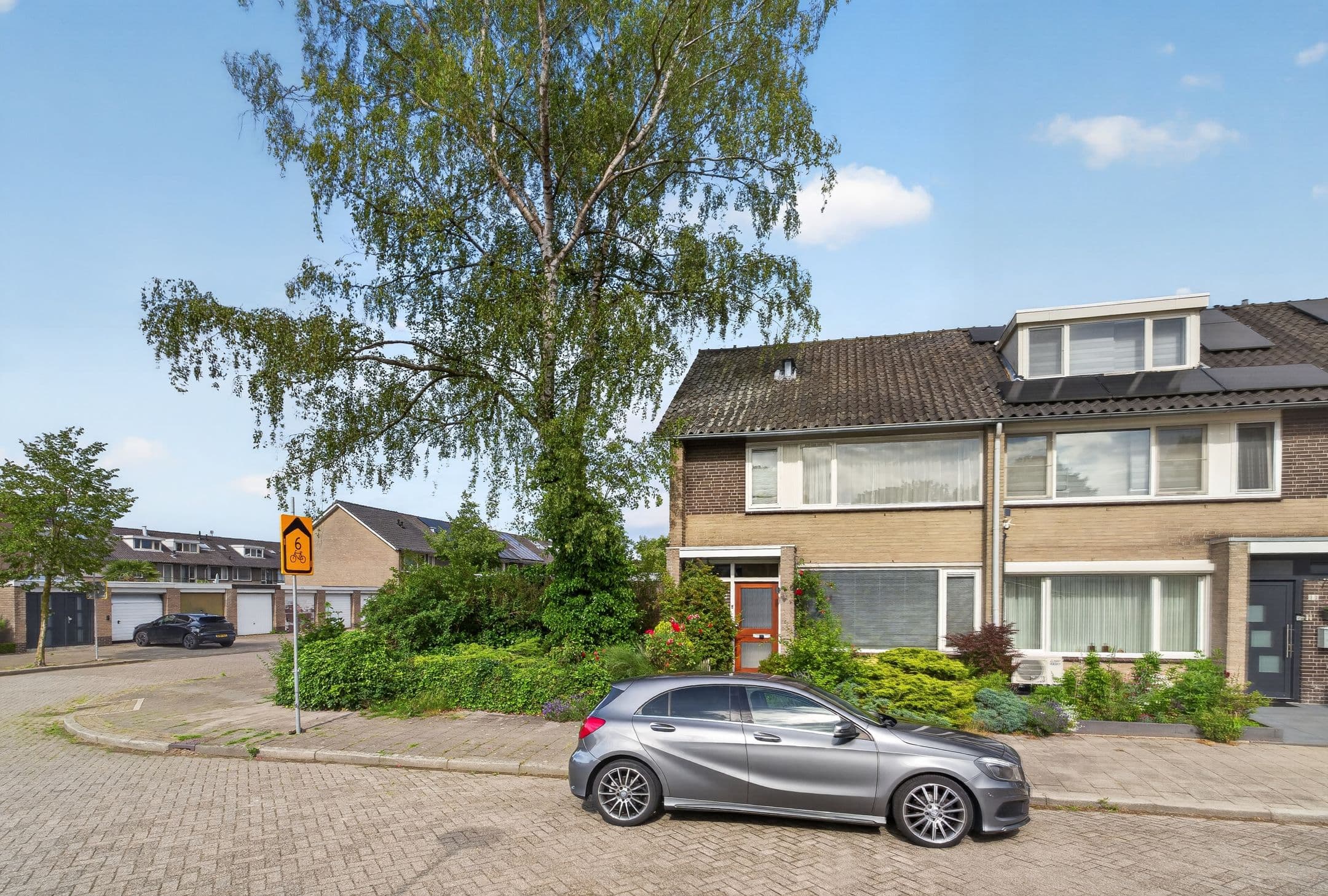 Kluswoning Zuiderzeelaan 10 in Eindhoven