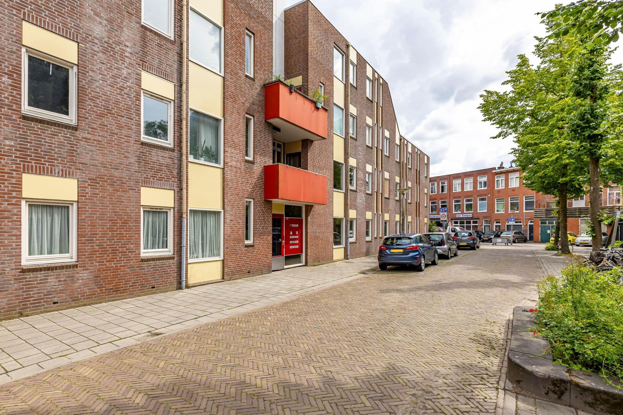 Kluswoning Bedumerstraat 1 in Groningen