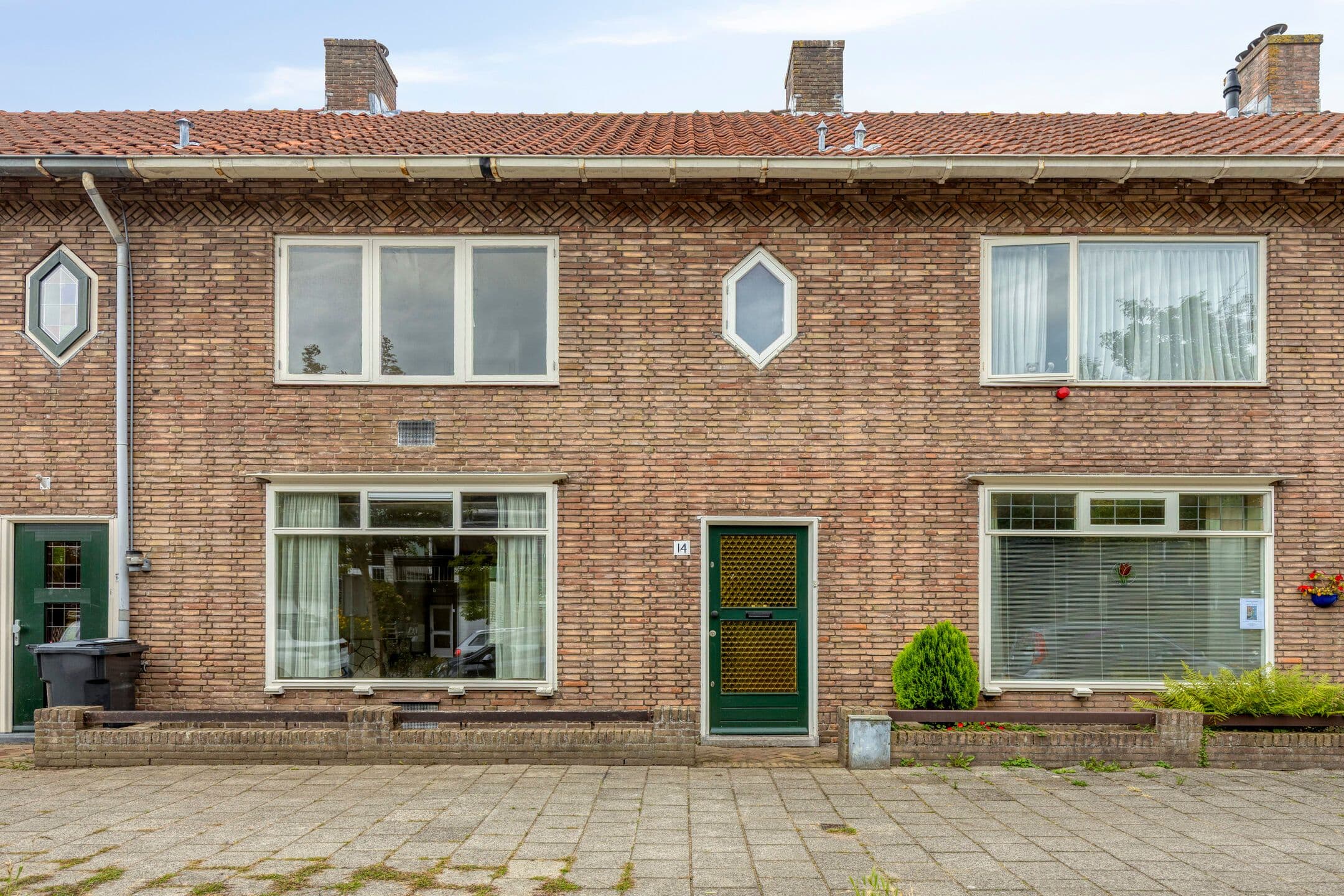 Kluswoning Cornelis van der Lijnlaan 14 in Haarlem
