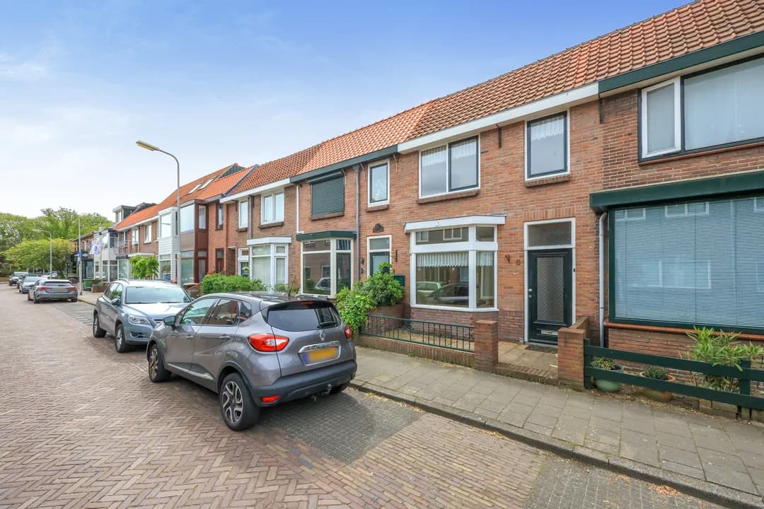 Kluswoning Torricellistraat 8 in IJmuiden, huidige staat