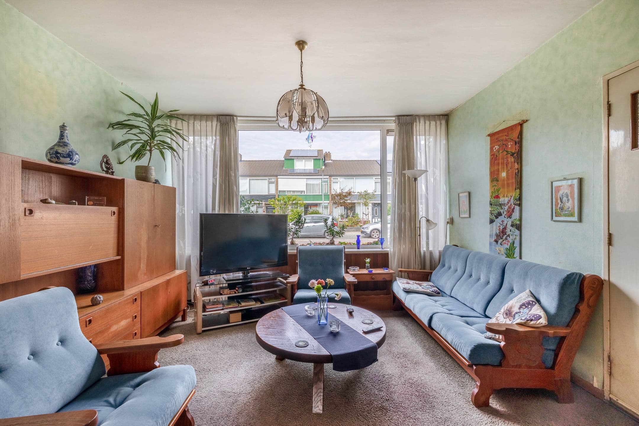 Kluswoning Burgemeester van Edenstraat 19 in Krommenie, huidige staat