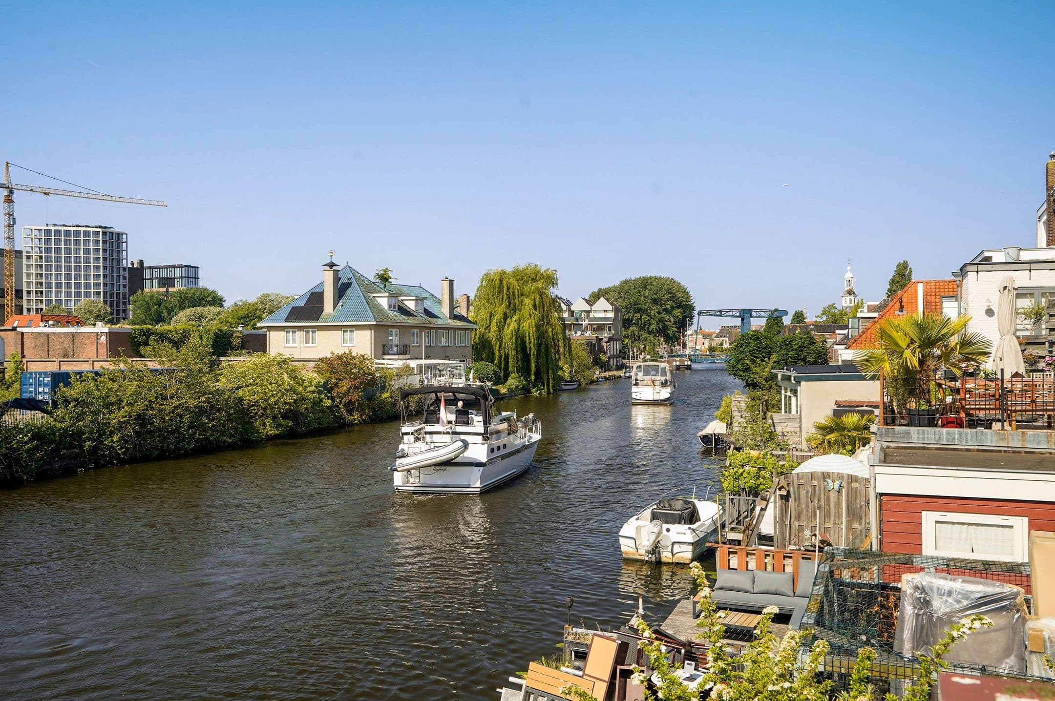 Kluswoning Lage Rijndijk 46 in Leiden
