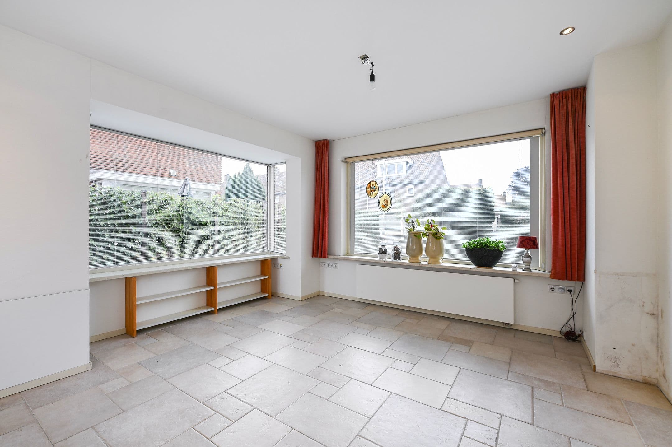 Kluswoning Oranjelaan 14 in Leidschendam, huidige staat