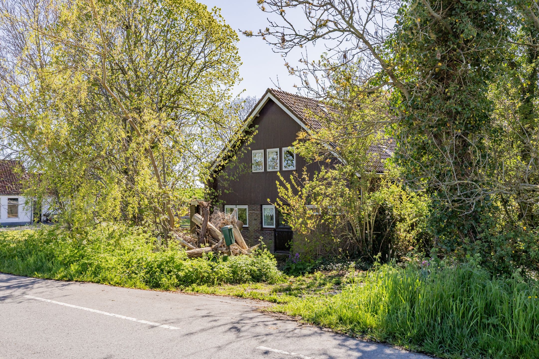 Kluswoning Mientweg 84 in Lutjewinkel, huidige staat
