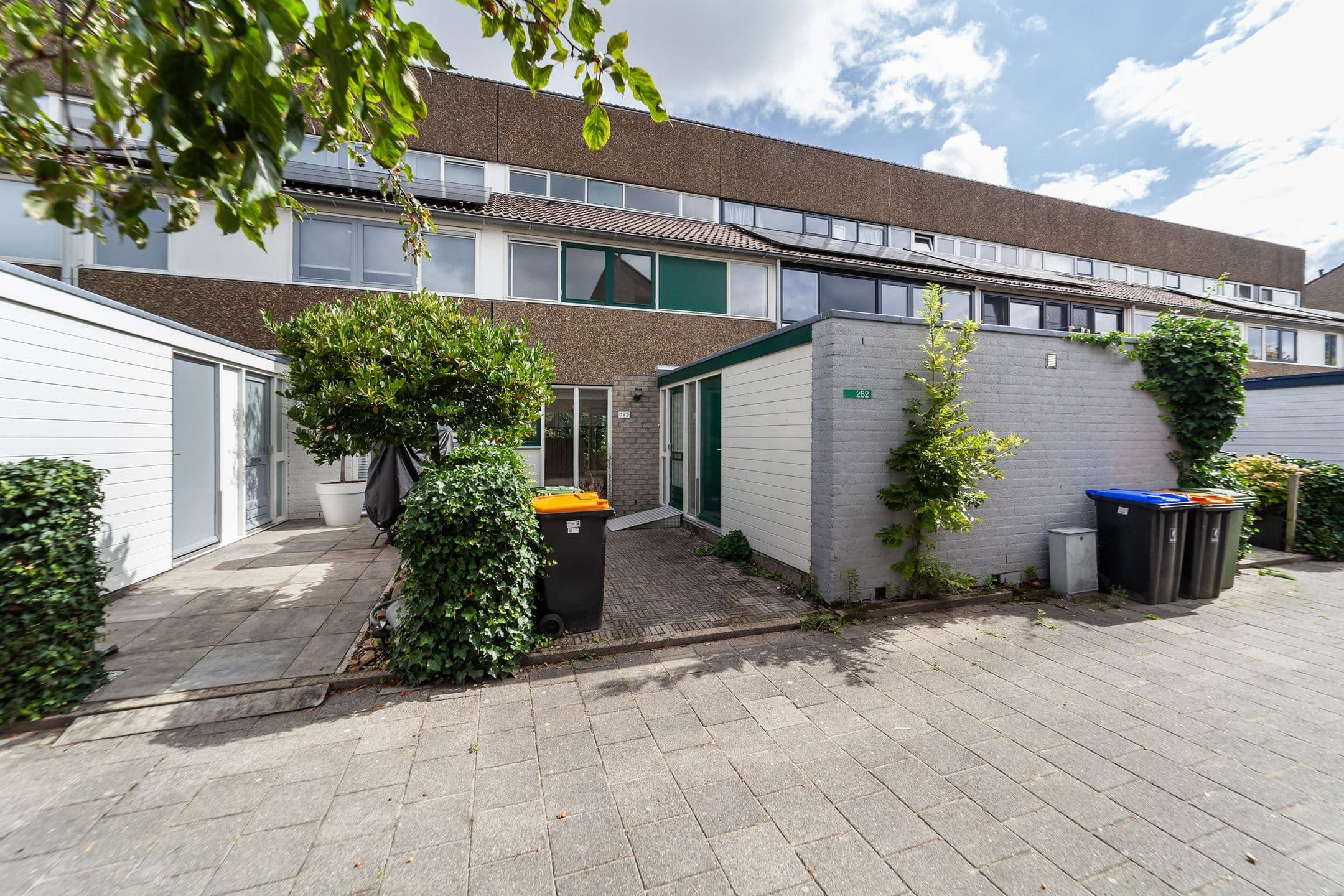 Kluswoning Bloemstede 282 in Maarssen