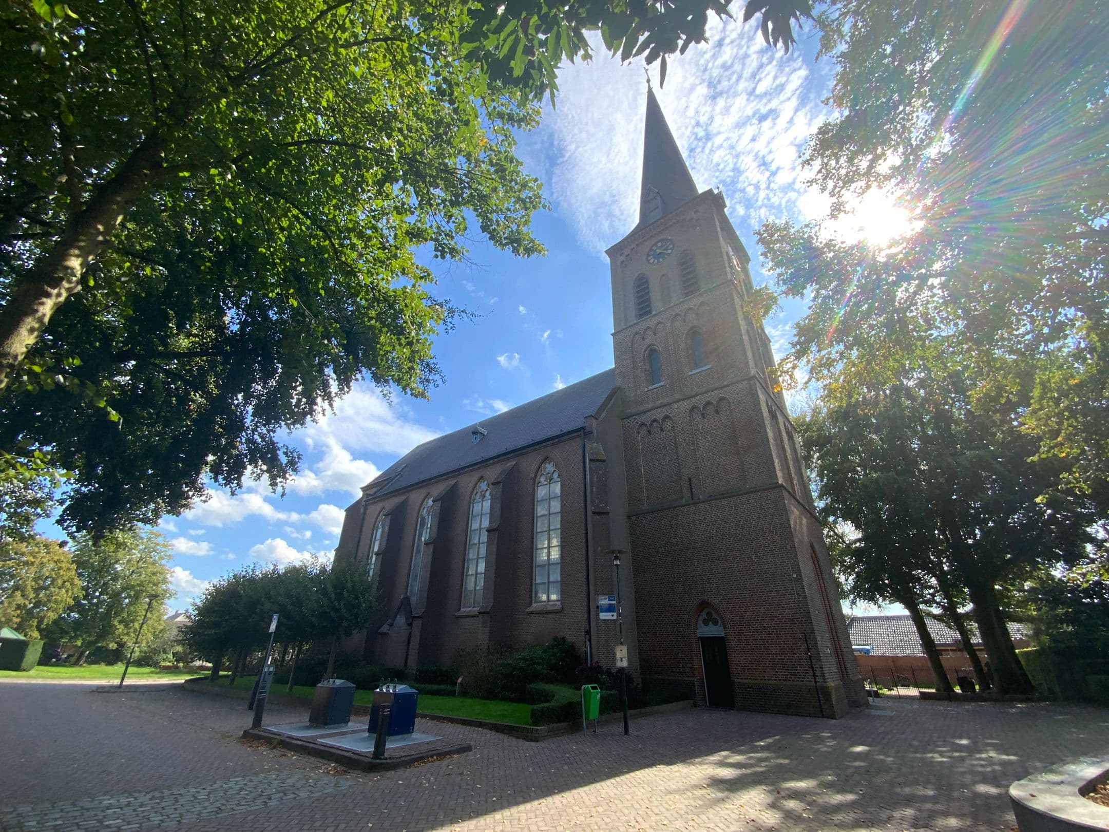 Kluswoning Dorpstraat 4 in Macharen, huidige staat