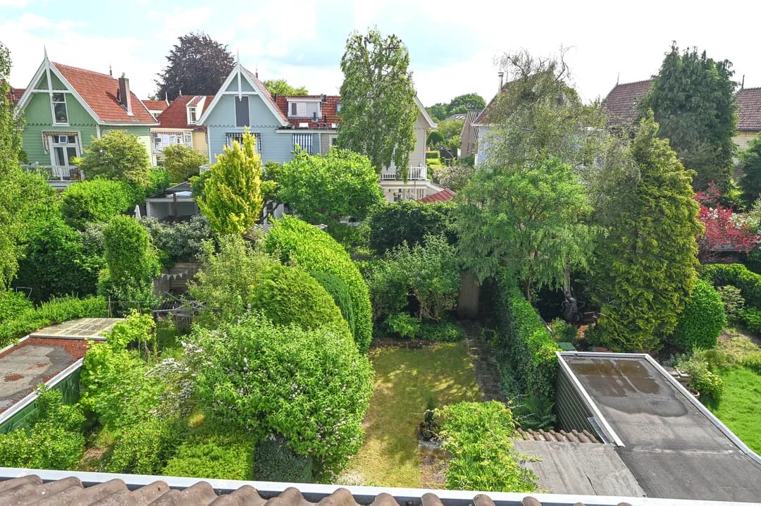 Kluswoning Kuyperlaan 27 in Naarden, huidige staat