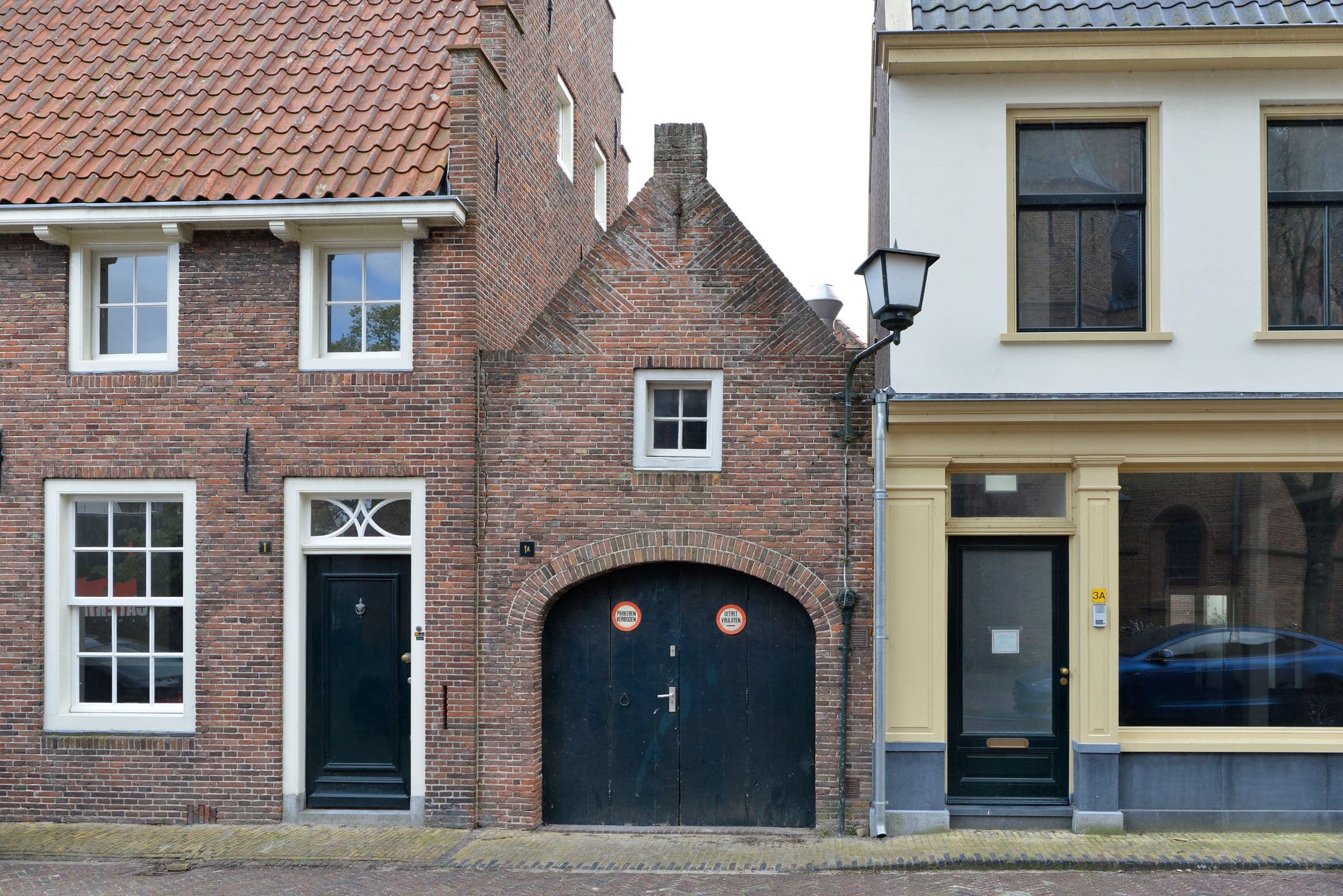 Kluswoning St. Annastraat 1-A in Naarden, huidige staat