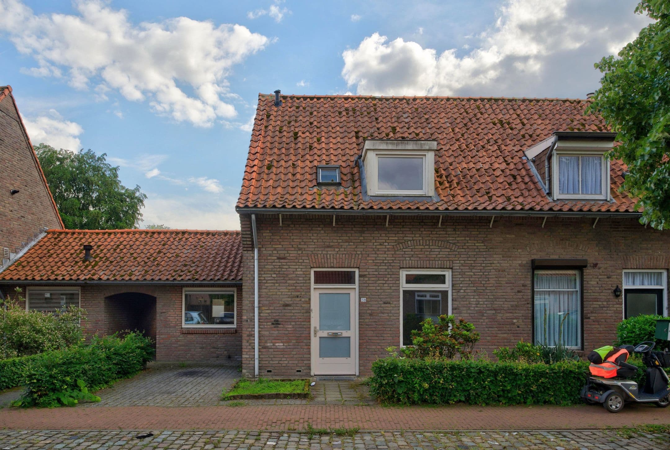 Kluswoning Dr Feijstraat 38 in Oirschot