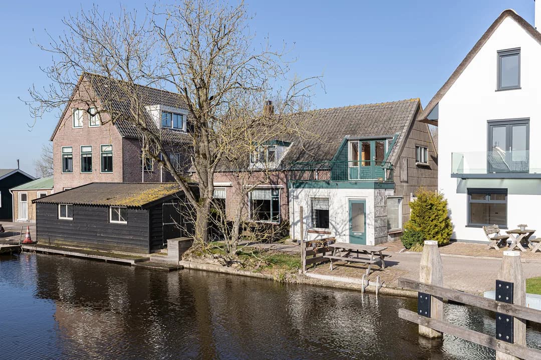 Kluswoning Ottolandse Kade 1 in Ottoland, huidige staat