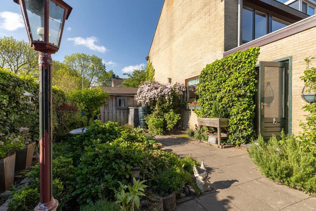 Kluswoning Prunuslaan 55 in Oudorp, huidige staat