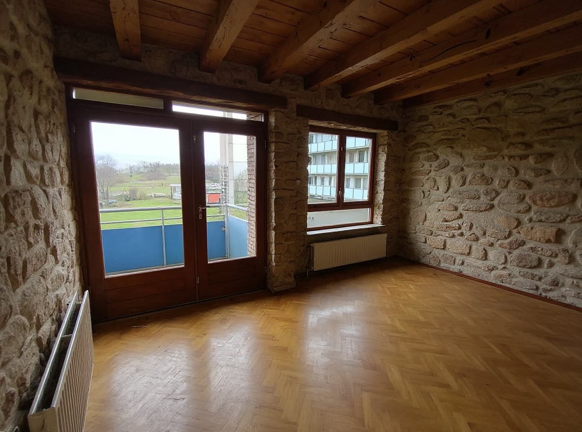 Kluswoning Korenbloem 102 in Zwaag, impressie na renovatie