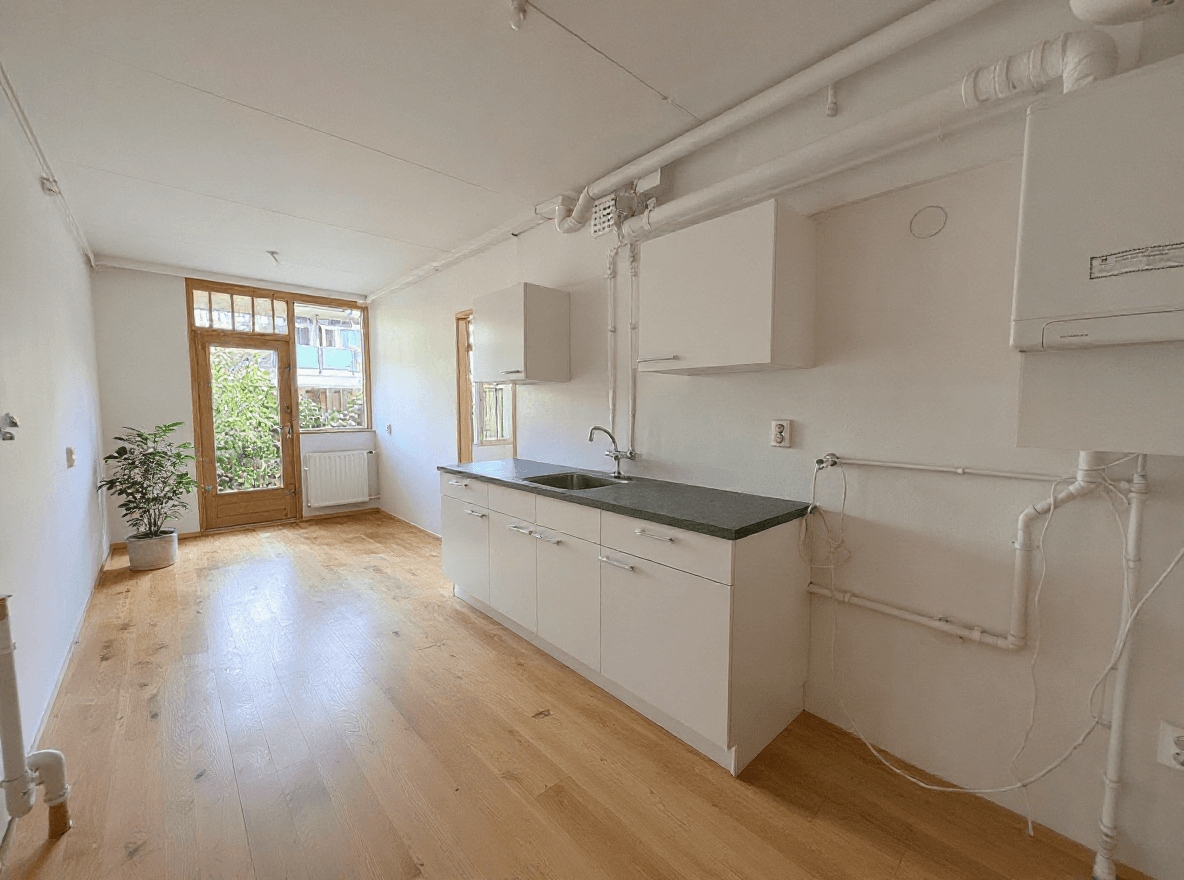Kluswoning Minahassastraat 9 in Amsterdam, impressie na renovatie
