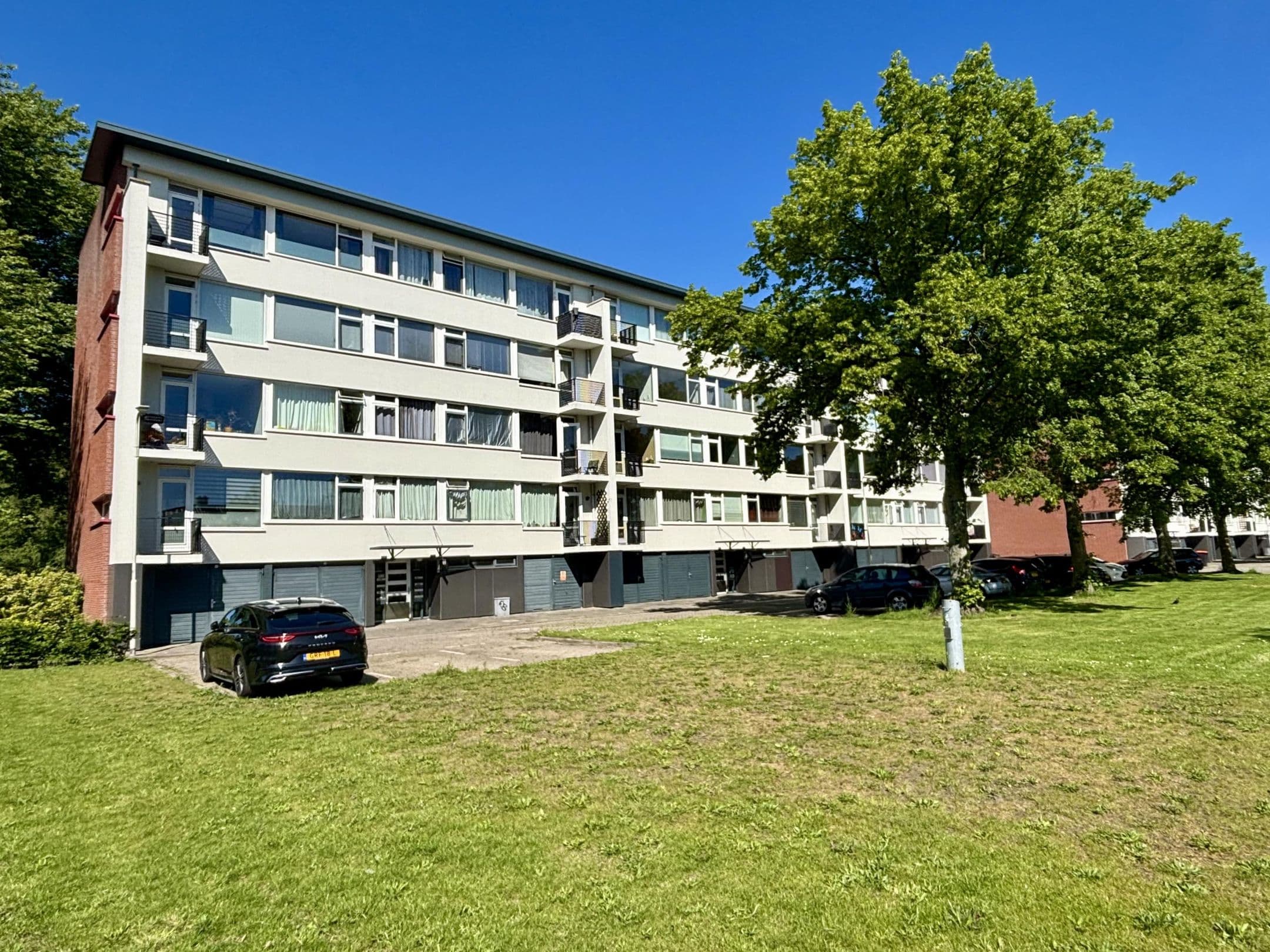 Kluswoning Jacob van Ruijsdaelstraat 50-A in Roosendaal, huidige staat