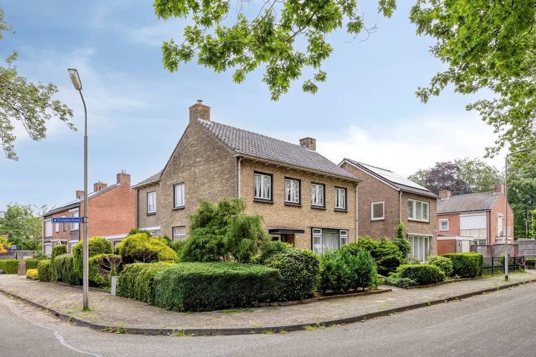 Kluswoning Schubertlaan 33 in Roosendaal, huidige staat