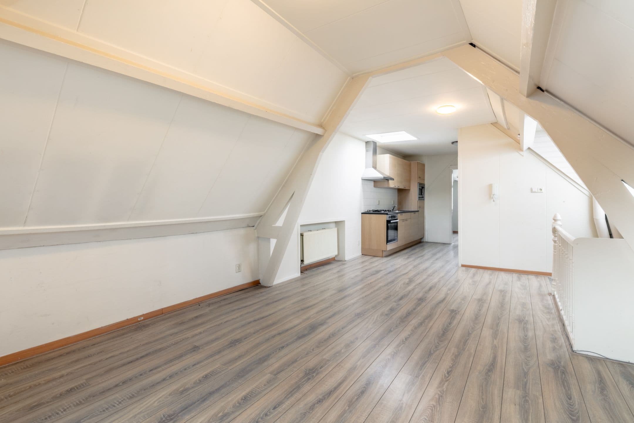 Kluswoning IJsclubstraat 29-A03 in Rotterdam, huidige staat
