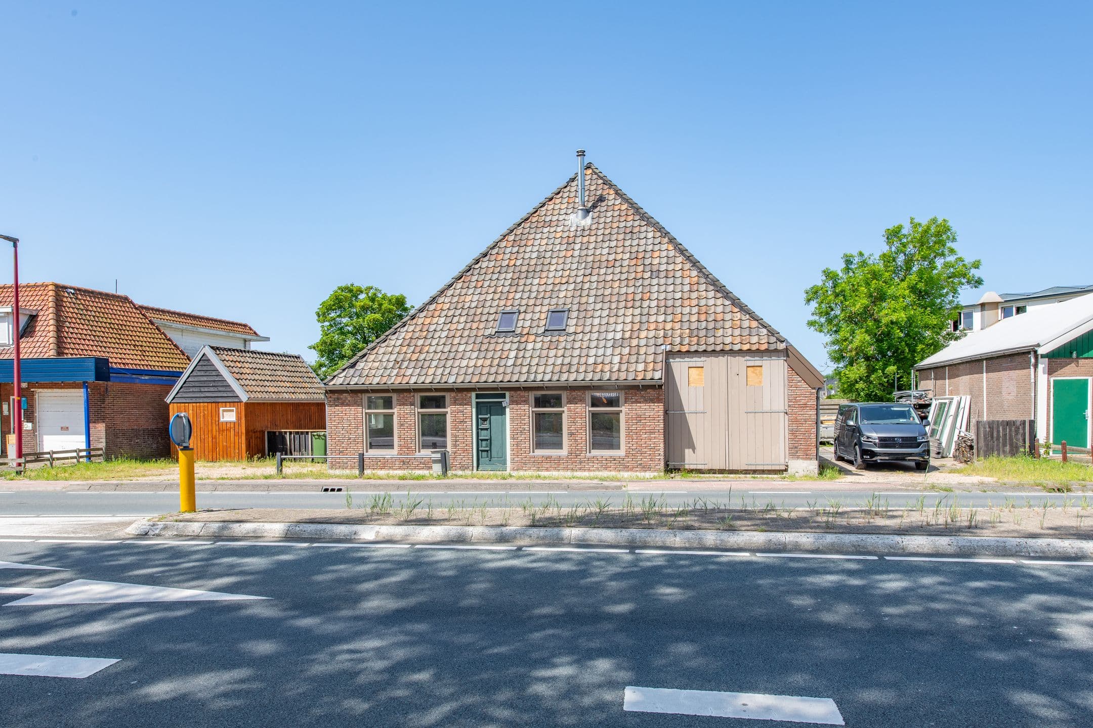 Kluswoning Rijksweg 38 in Sint Maartensvlotbrug