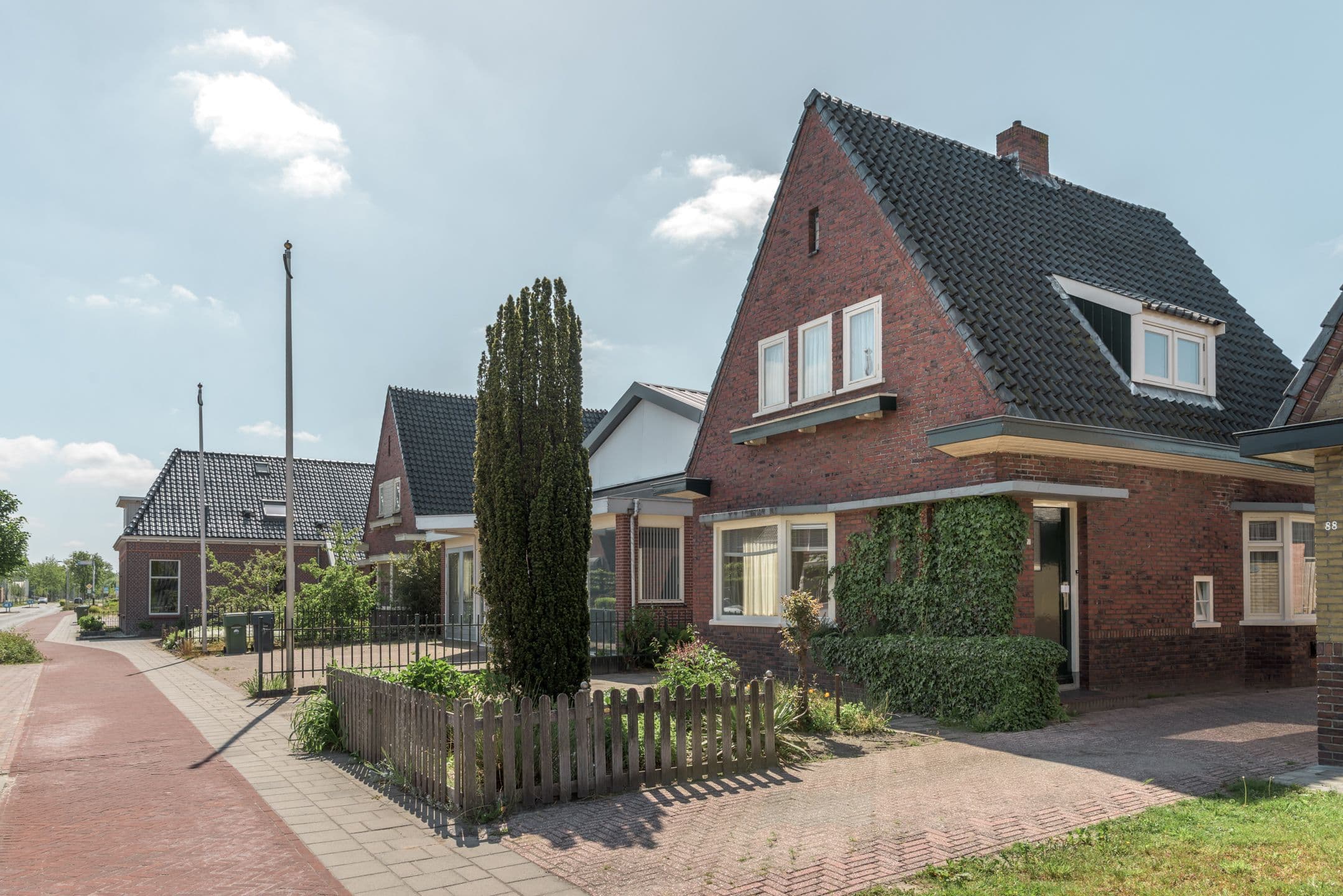 Kluswoning Groningerstraat 90 in Surhuisterveen
