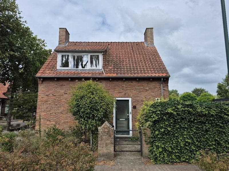 Kluswoning Nieuwstraat 1 in Teteringen