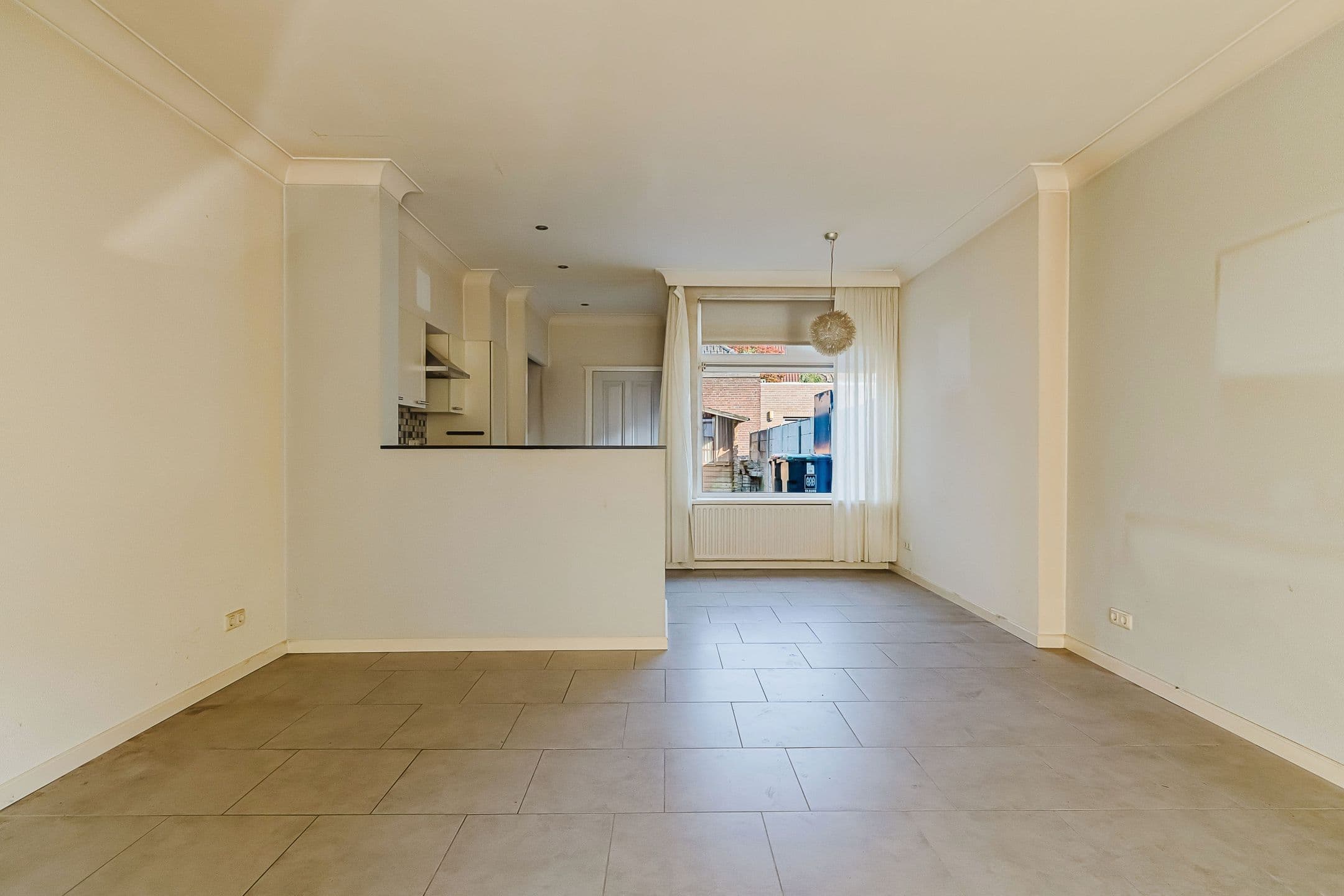 Kluswoning Jacob Roggeveenstraat 12 in Tilburg, huidige staat