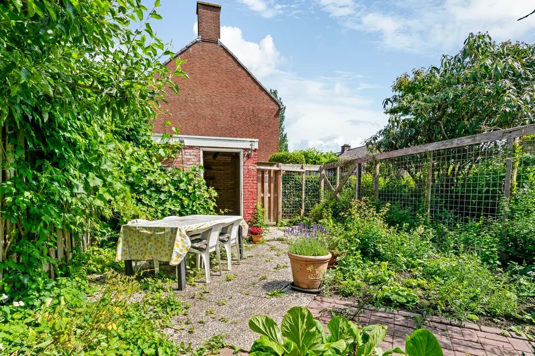 Kluswoning Van Eedenlaan 45 in Uithoorn, huidige staat