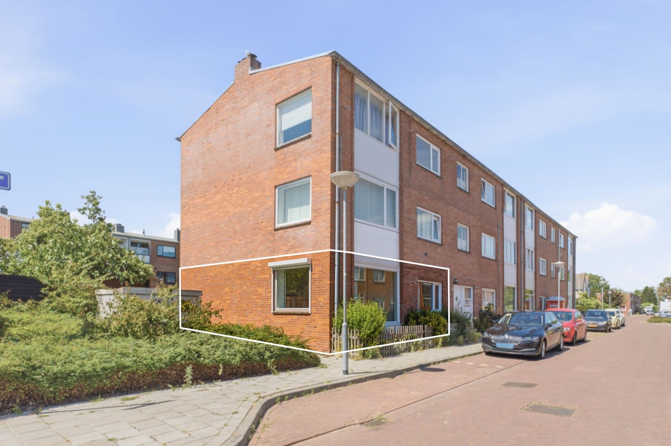 Kluswoning Willem van de Veldelaan 1 in Vlissingen