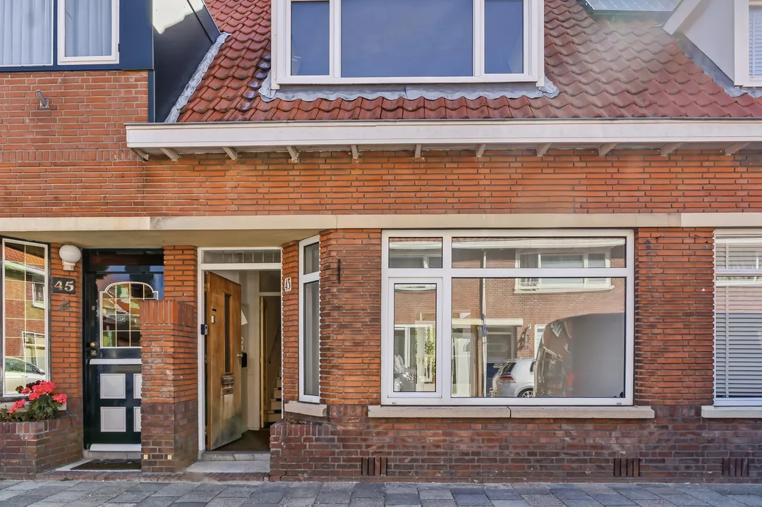 Kluswoning Prins Hendrikstraat 43 in Wateringen, huidige staat